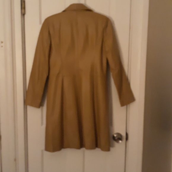 Leather Trenchcoat - Picture 6 of 7